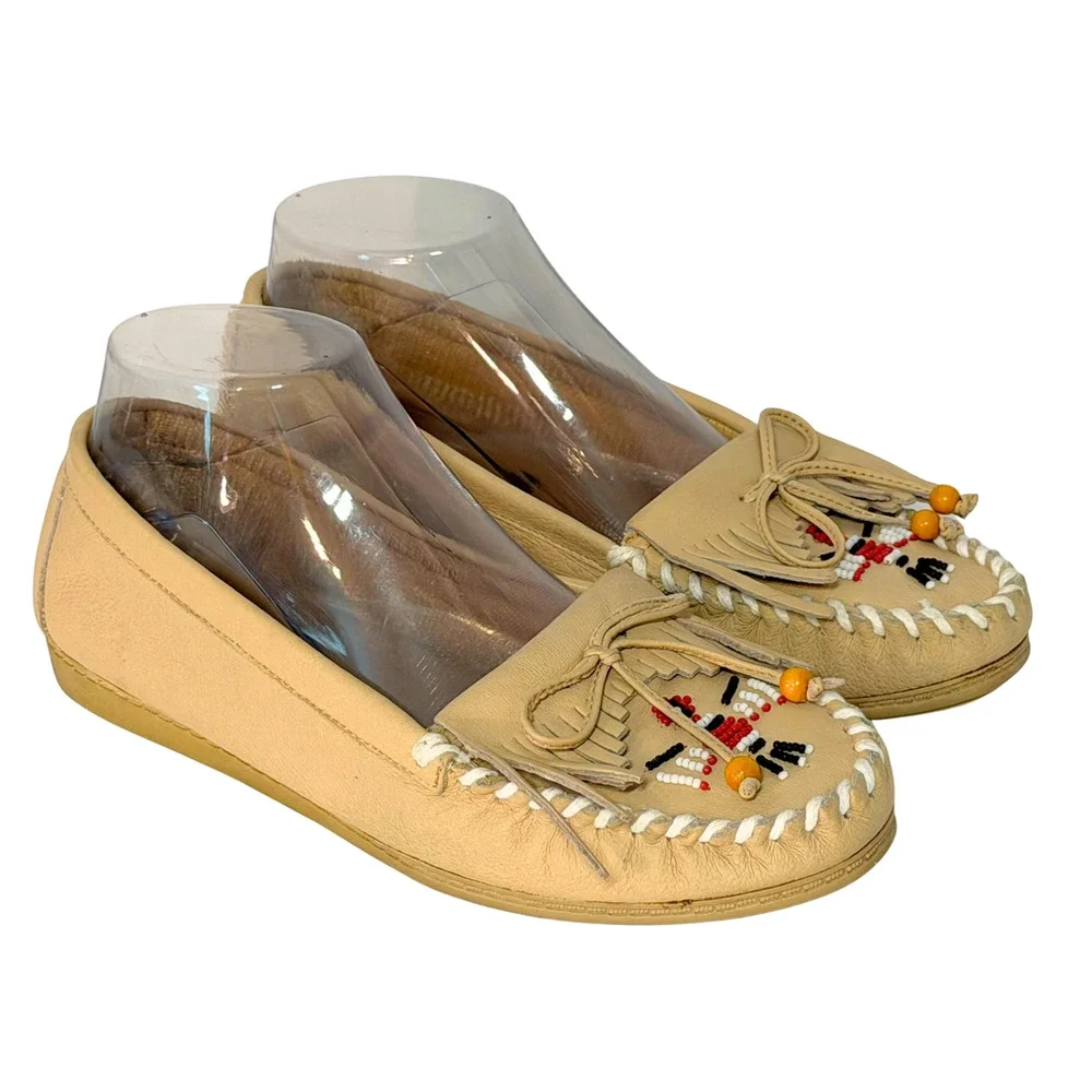 Hunter's Run Sz 8 Beaded Moccasins Classic Kiltie Fringe Beige Boho Cowgirl Vtg